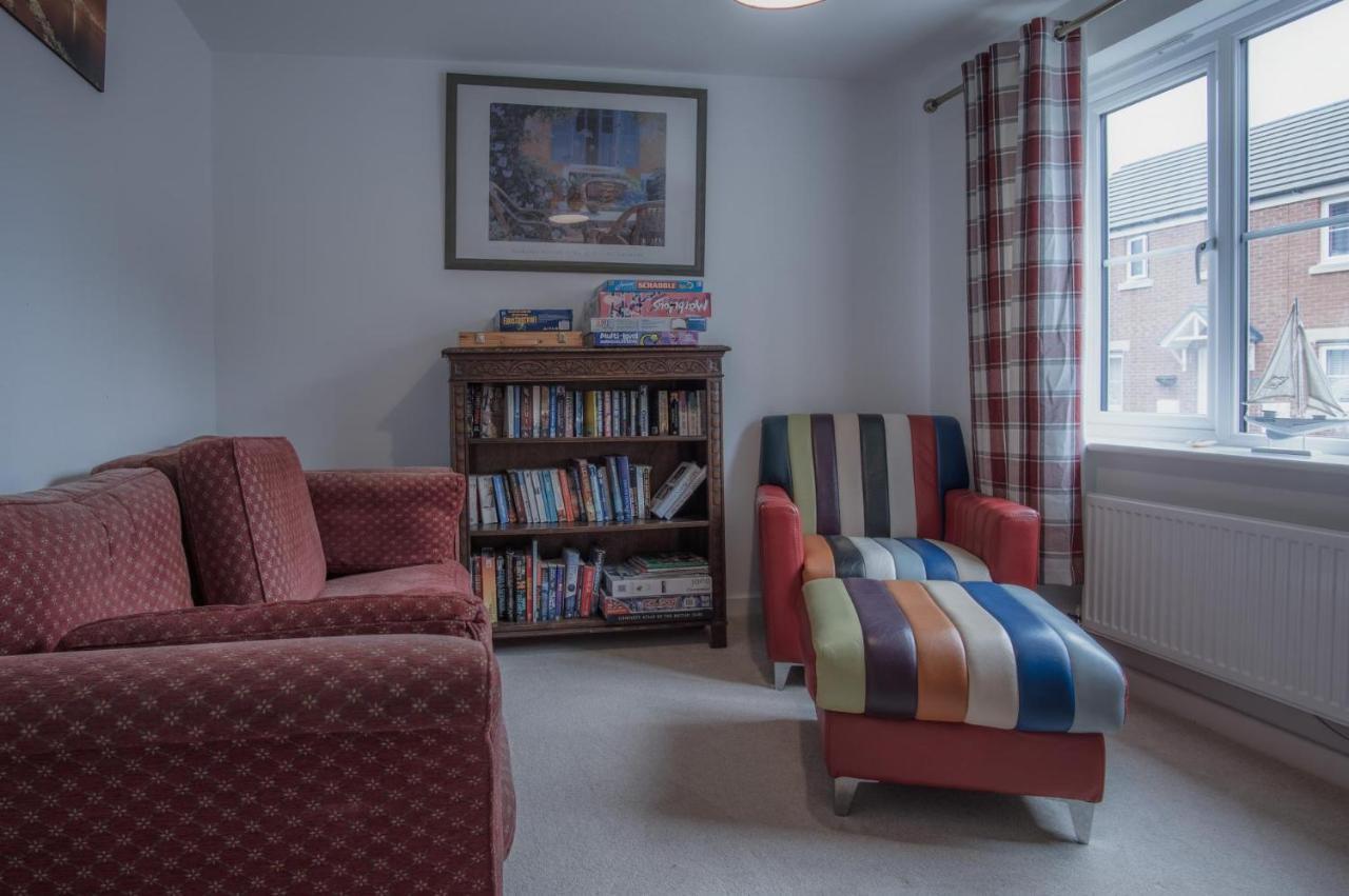 Maes Yr Odyn - 3 Bedroom Holiday Home - 나버스 외부 사진