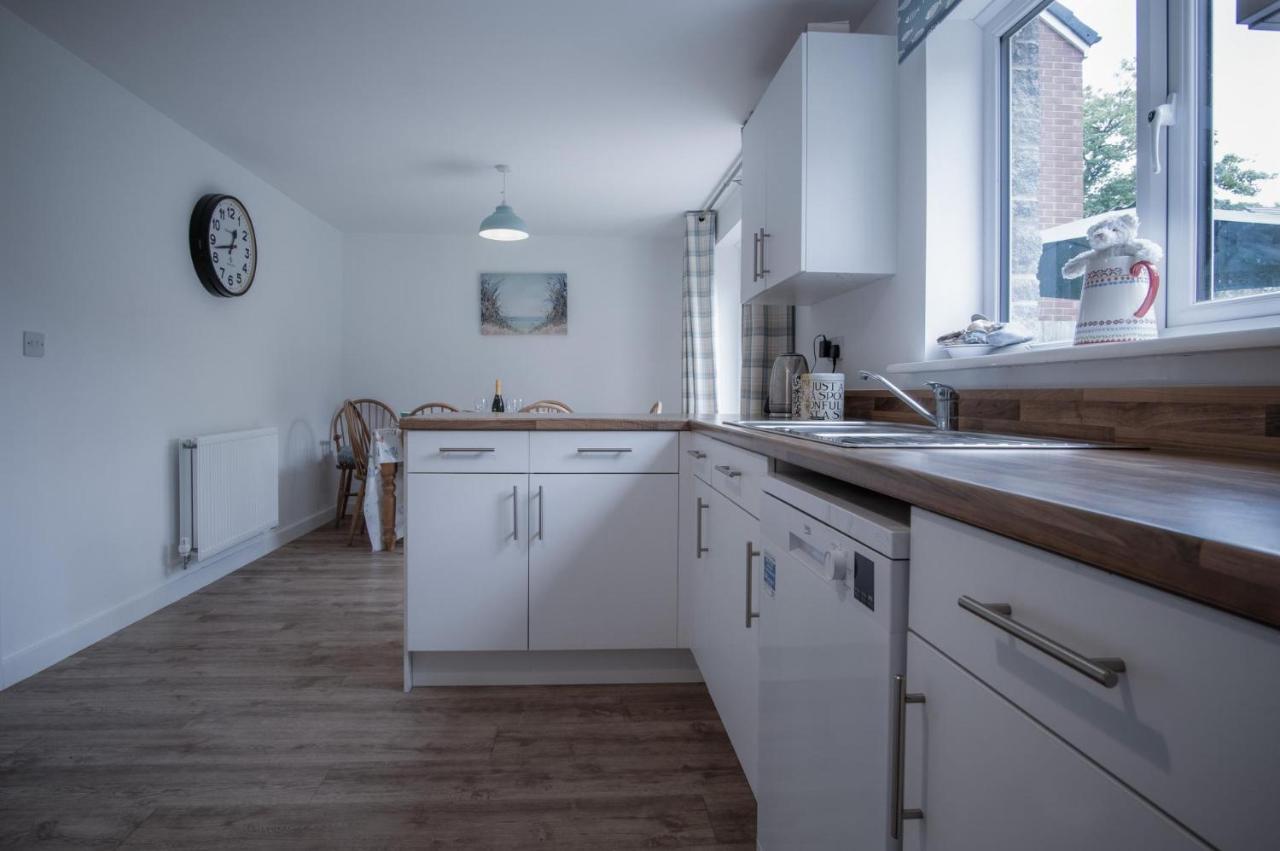 Maes Yr Odyn - 3 Bedroom Holiday Home - 나버스 외부 사진